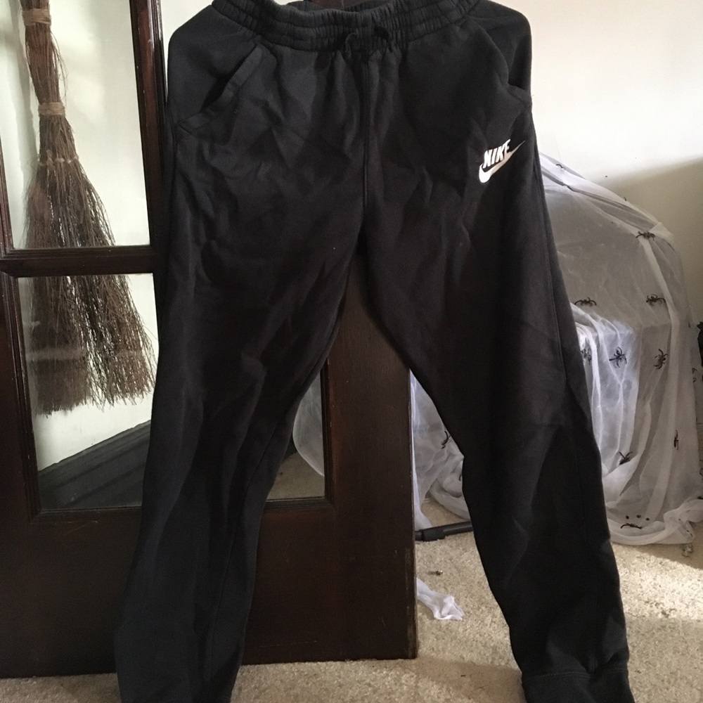 Nike joggers